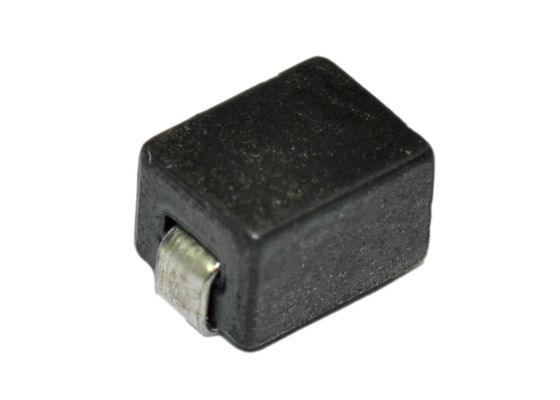 Permukaan Mount Ferit Bead Induktor DC Resistance 0,6 m Ohm Max Dinilai Saat Ini 9A